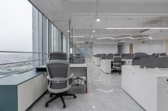 辦公室裝修中的＂靈活空間＂設(shè)計(jì)：適應(yīng)未來(lái)辦